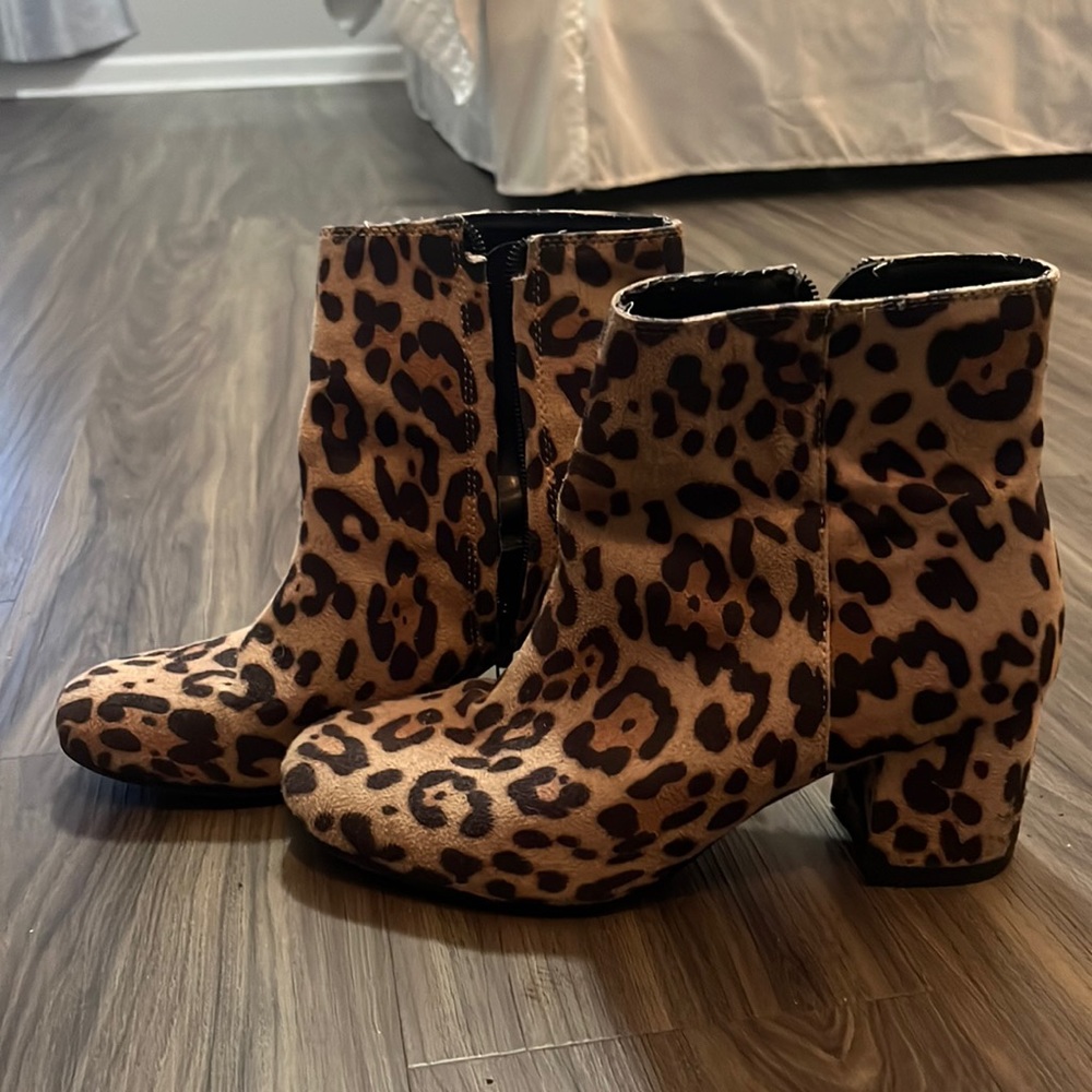 Cheetah print bootie